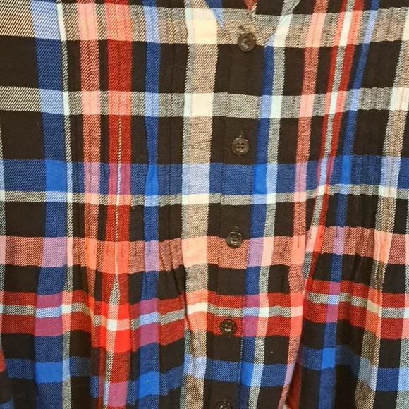 Colorful Plaid Button-Up Shirt - Picture 3 of 4